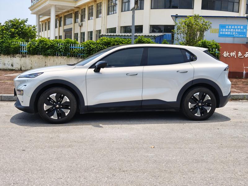 Changan Deepal S05, 2025 — фото 3 из 10