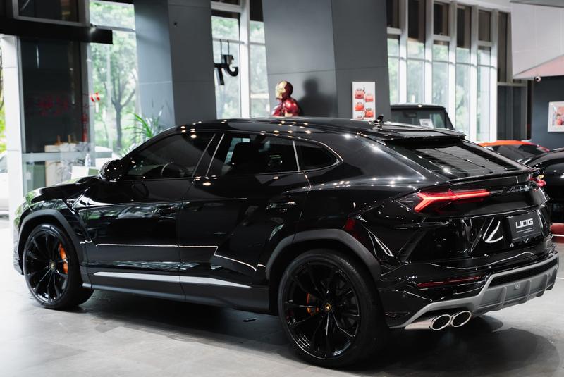 Lamborghini Urus, 2022 — фото 4 из 12