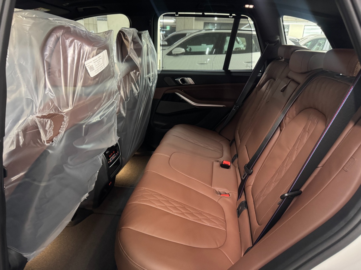 BMW X5, 2025 — фото 11 из 11