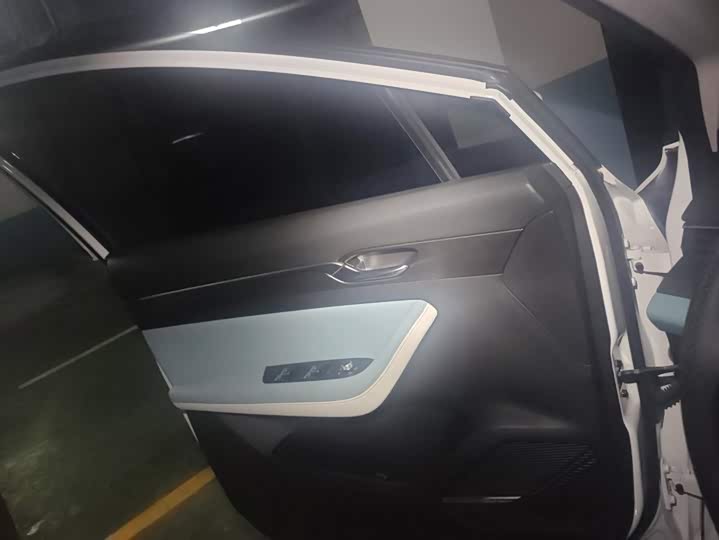 Geely Emgrand GS, 2023 — фото 7 из 9