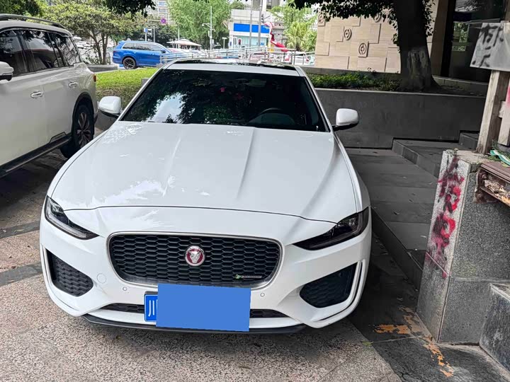 Jaguar XE L, 2023 — фото 2 из 7