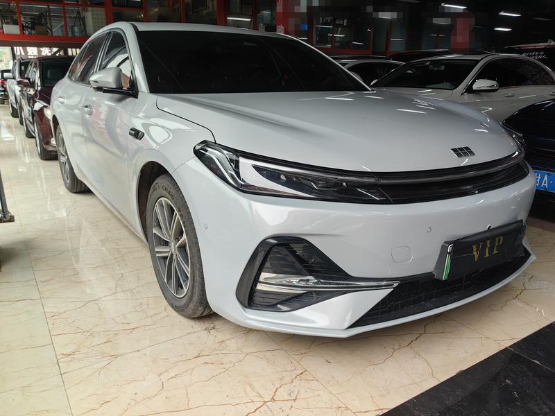 Geely Galaxy A7, 2025 — фото 3 из 9