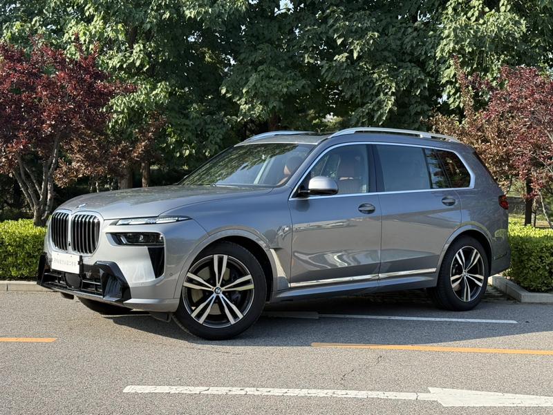 BMW X7, 2025 — купить в Костроме под ключ