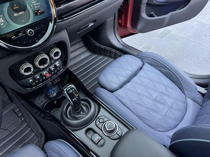 Mini Clubman, 2021 — фото 12 из 12