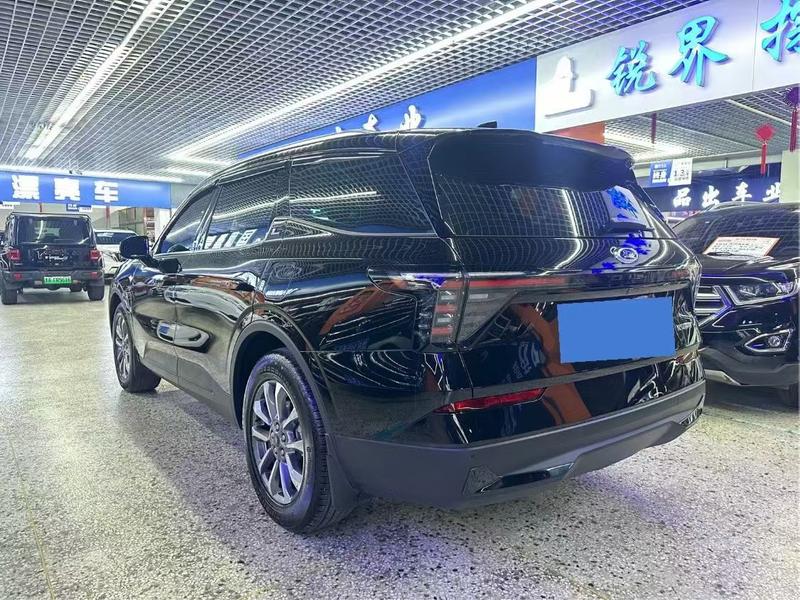 Ford Edge, 2025 — фото 3 из 8