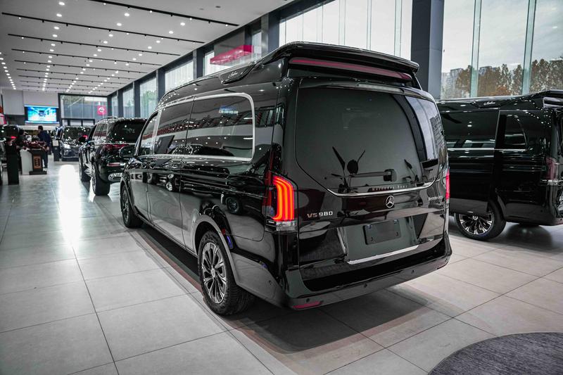 Mercedes-Benz V-Class, 2025 — фото 3 из 7