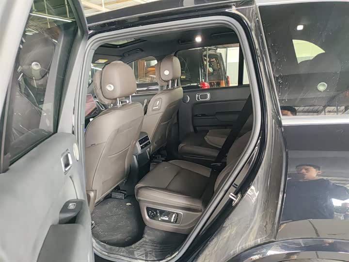 LiXiang L8, 2023 — фото 7 из 7