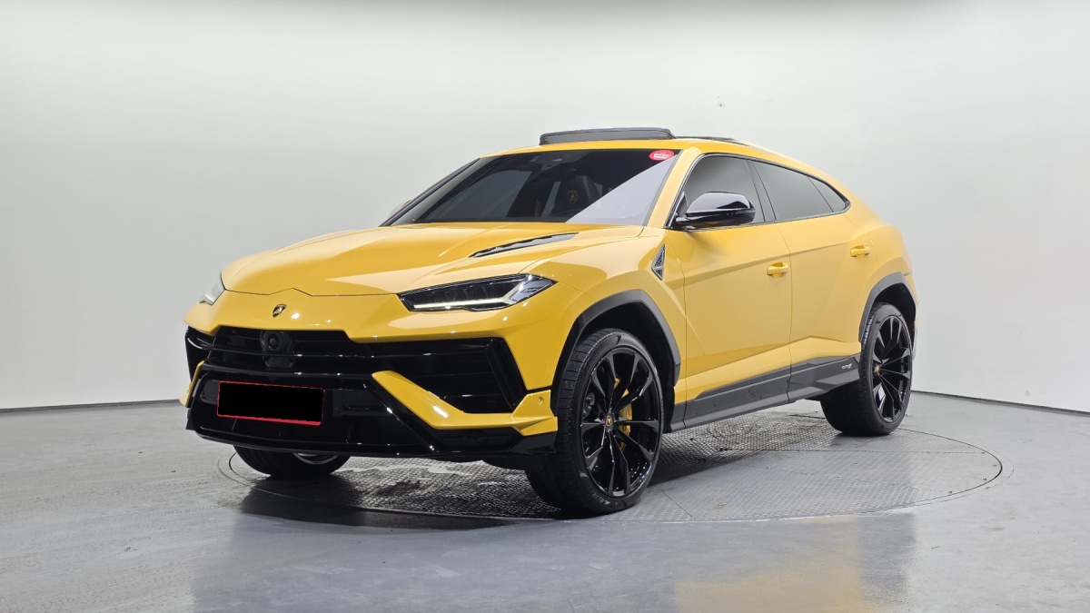Lamborghini Urus, 2023 — купить в Брянске под ключ