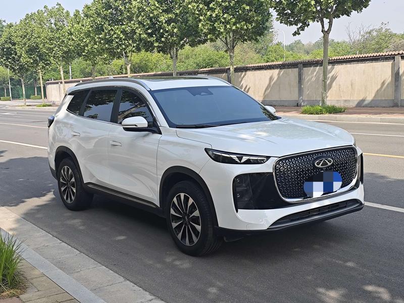 Chery Tiggo 8 Plus, 2025 — фото 3 из 12
