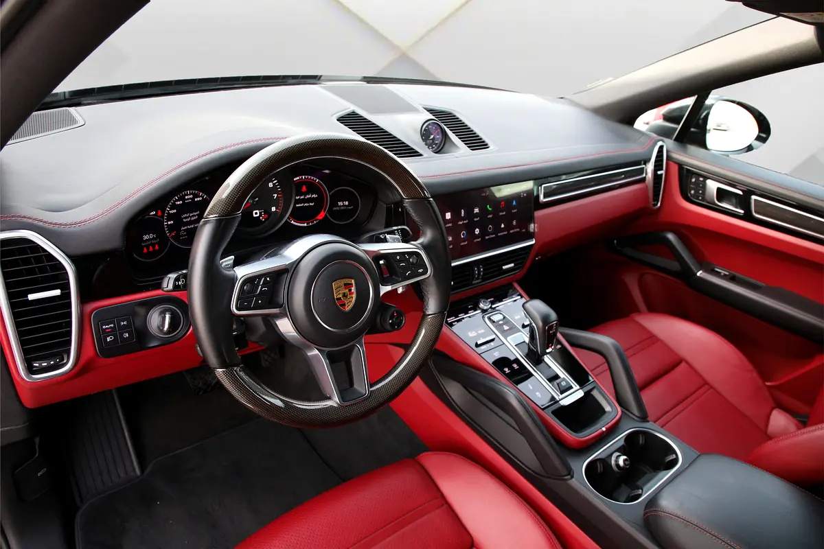 Porsche Cayenne, 2022 — фото 8 из 10