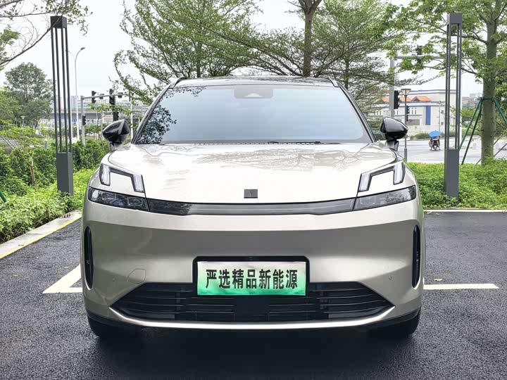 Lynk & Co 08 EM-P Hybrid, 2023 — фото 2 из 9