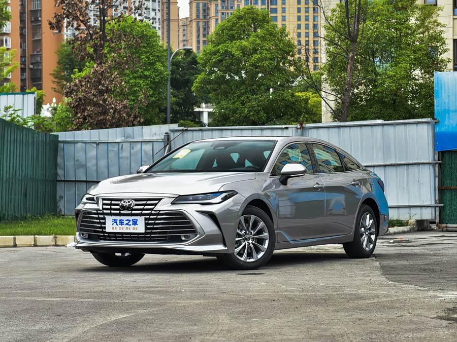 Toyota Avalon, 2026 — купить в Иванове под ключ
