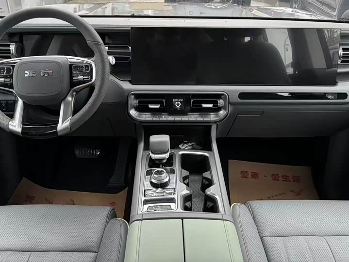 BAIC Beijing BJ40, 2025 — фото 6 из 9