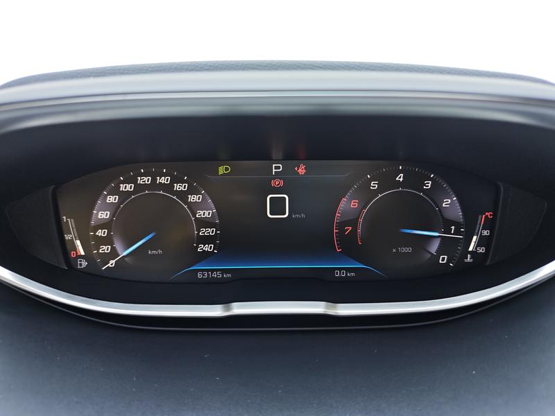 Peugeot 4008, 2022 — фото 10 из 12