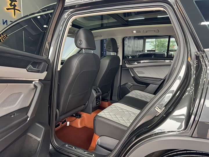 Volkswagen Tayron, 2023 — фото 6 из 9