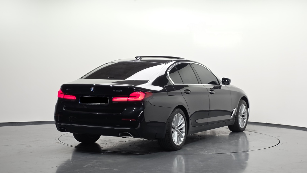 BMW 5 Series, 2021 — фото 2 из 12