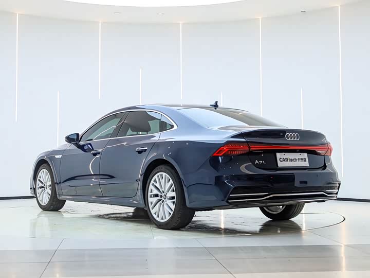 Audi A7L, 2023 — фото 4 из 9
