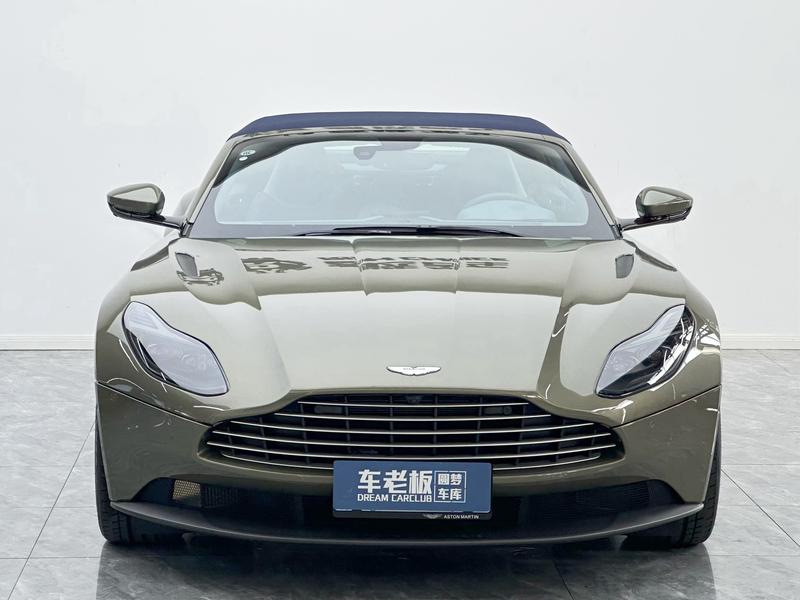 Aston Martin DB11, 2023 — фото 2 из 12