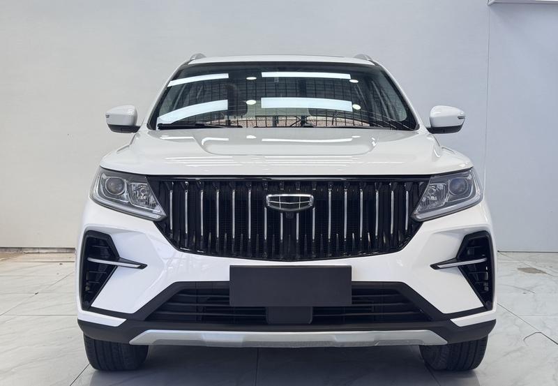 Geely Vision X6, 2022 — фото 2 из 12