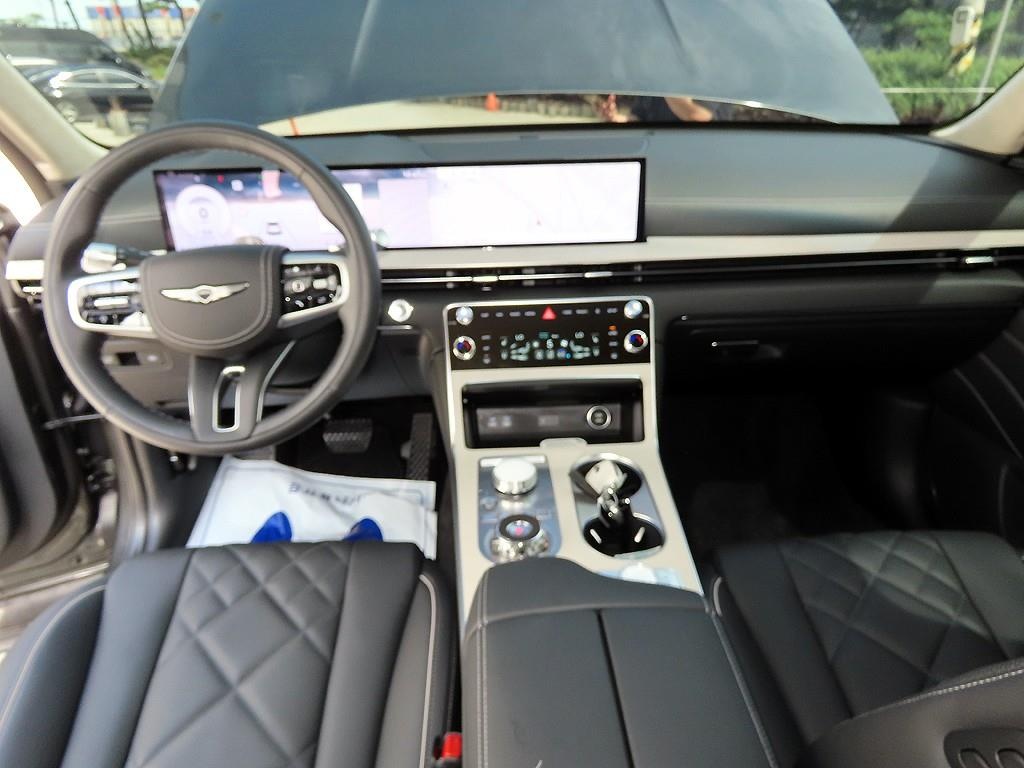 Genesis GV80, 2025 — фото 6 из 12