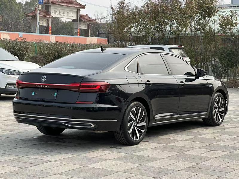 Volkswagen Passat, 2022 — фото 7 из 11