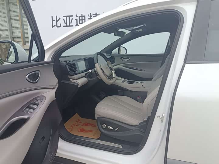 BYD Sea Lion 06 Hybrid/EV, 2025 — фото 8 из 9