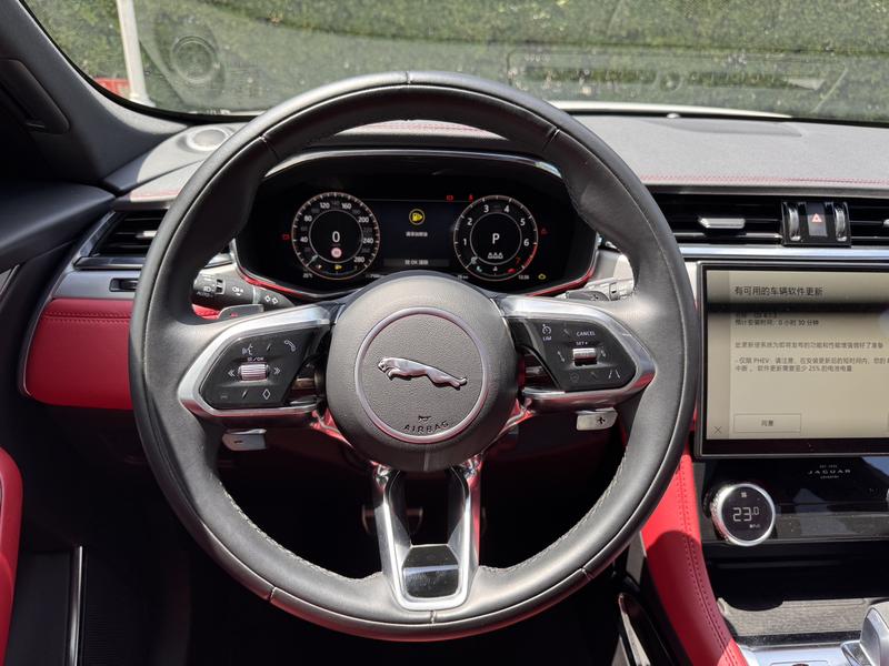 Jaguar F-Pace, 2023 — фото 9 из 12
