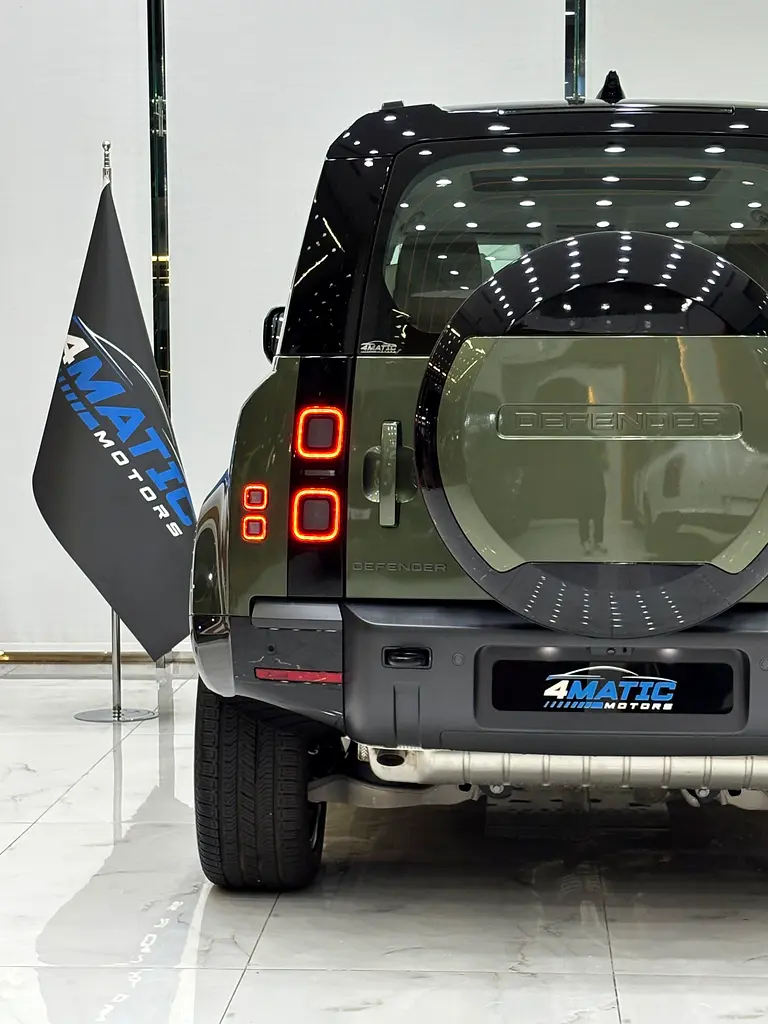 Land Rover Defender, 2026 — фото 9 из 10