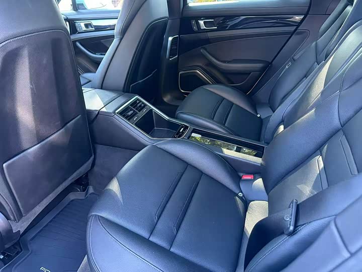 Porsche Panamera, 2023 — фото 6 из 9