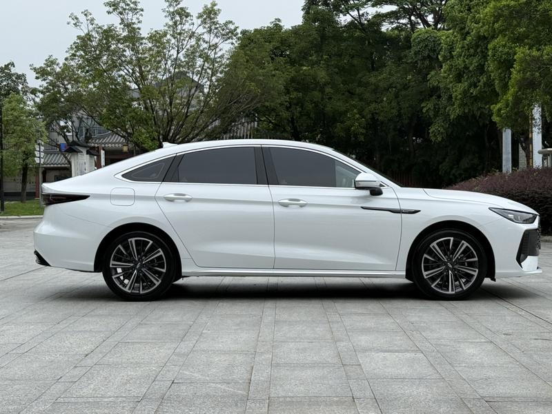 Chery Arrizo 8 Pro, 2025 — фото 7 из 12