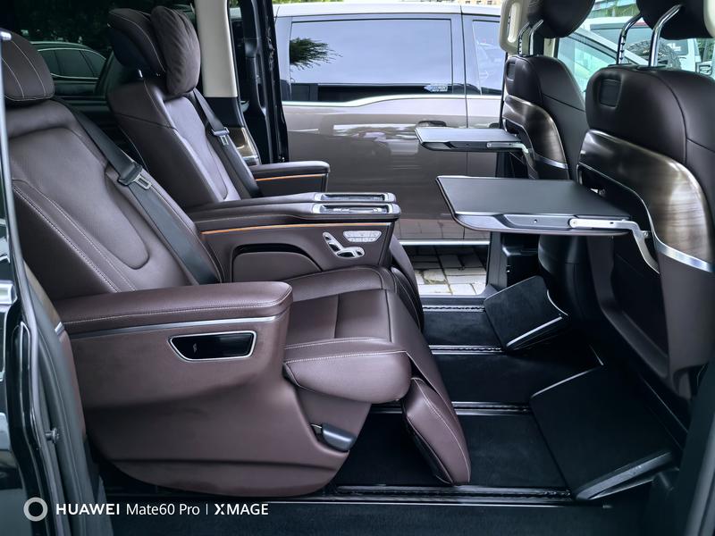 Mercedes-Benz V-Class, 2022 — фото 9 из 12