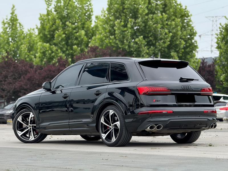 Audi SQ7, 2024 — фото 4 из 12