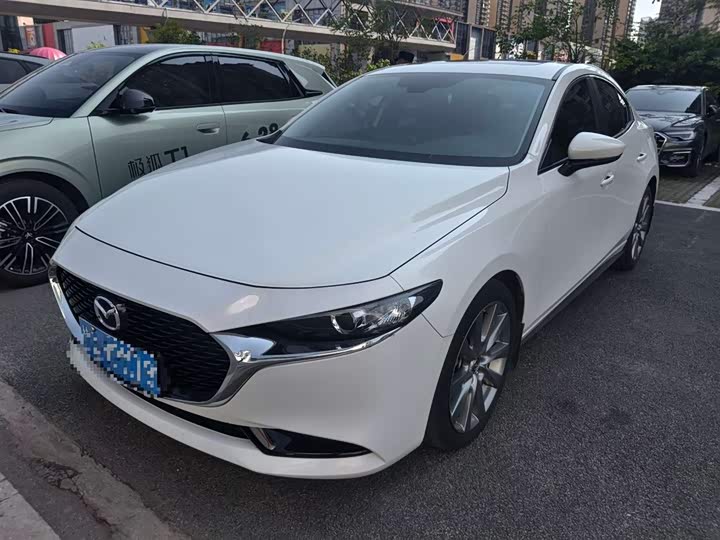 Mazda 3 (Axela), 2023 — купить в Тольятти под ключ