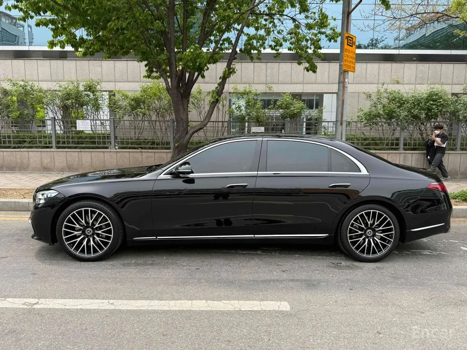 Mercedes-Benz S-Class, 2025 — фото 3 из 12