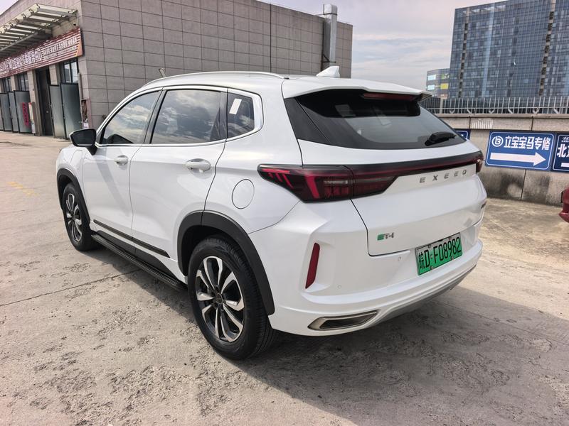 Exeed LX C-DM Hybrid, 2022 — фото 4 из 11