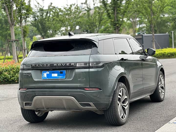 Land Rover Range Rover Evoque L, 2023 — фото 6 из 9