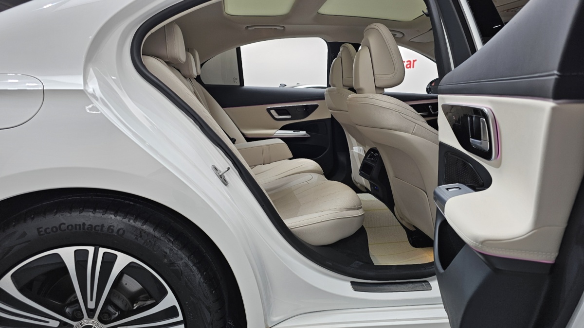 Mercedes-Benz E-Class, 2025 — фото 11 из 12