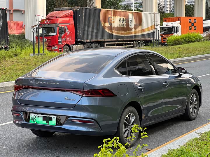 BYD Qin Plus, 2024 — фото 5 из 9