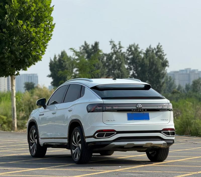 Volkswagen Tayron X, 2023 — фото 4 из 9