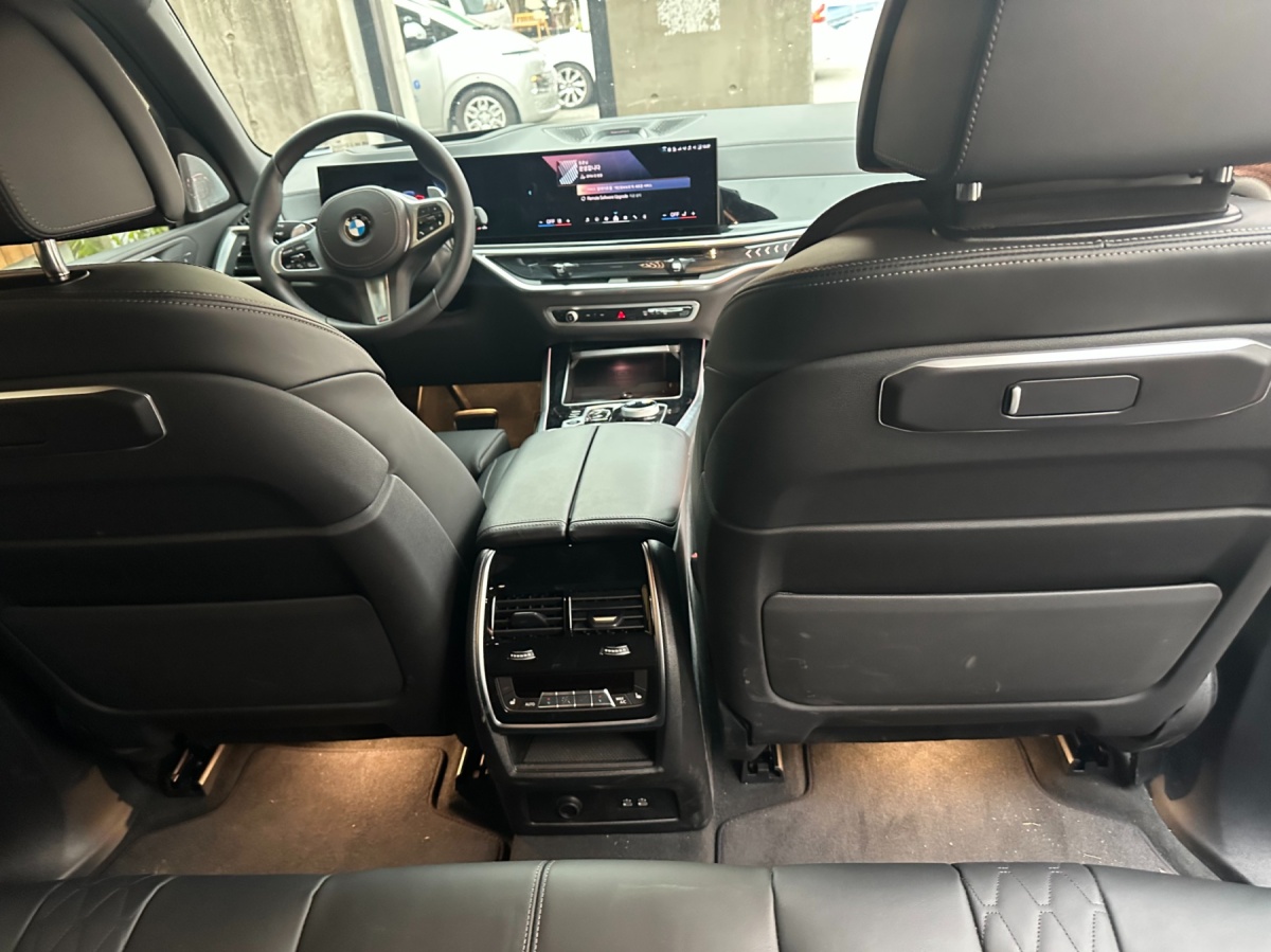 BMW X5, 2025 — фото 8 из 11