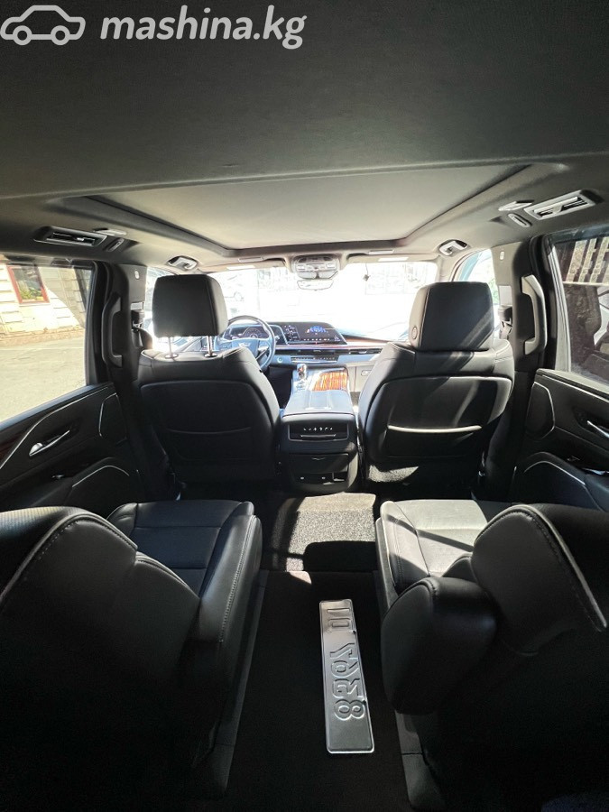 Cadillac Escalade, 2022 — фото 10 из 12