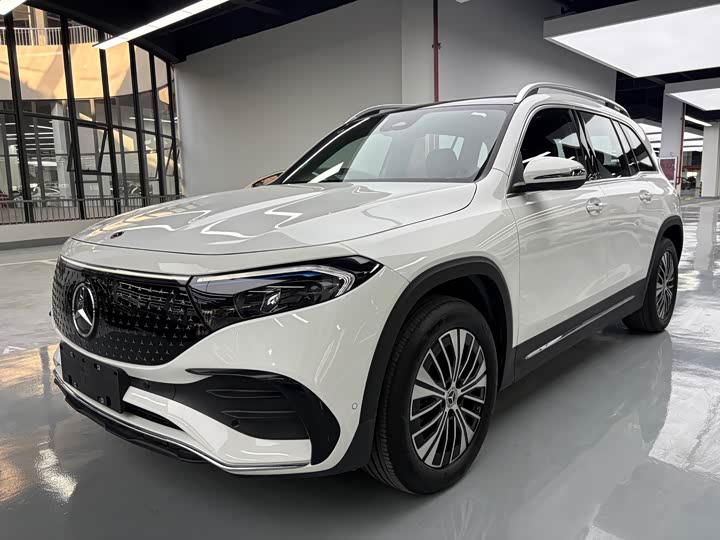 Mercedes-Benz EQB, 2026 — купить в Калуге под ключ