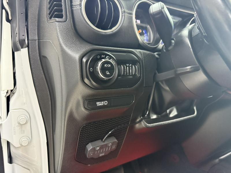 Jeep Gladiator, 2022 — фото 12 из 12