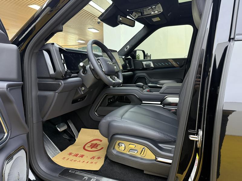 BYD FangChengBao Leopard 8, 2025 — фото 7 из 10