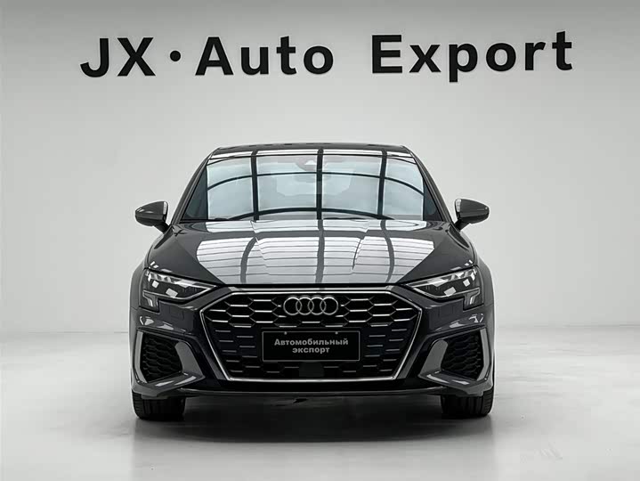 Audi A3, 2023 — фото 2 из 9