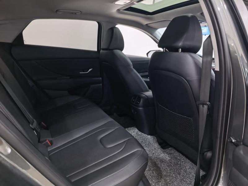 Hyundai Elantra N line, 2024 — фото 9 из 10