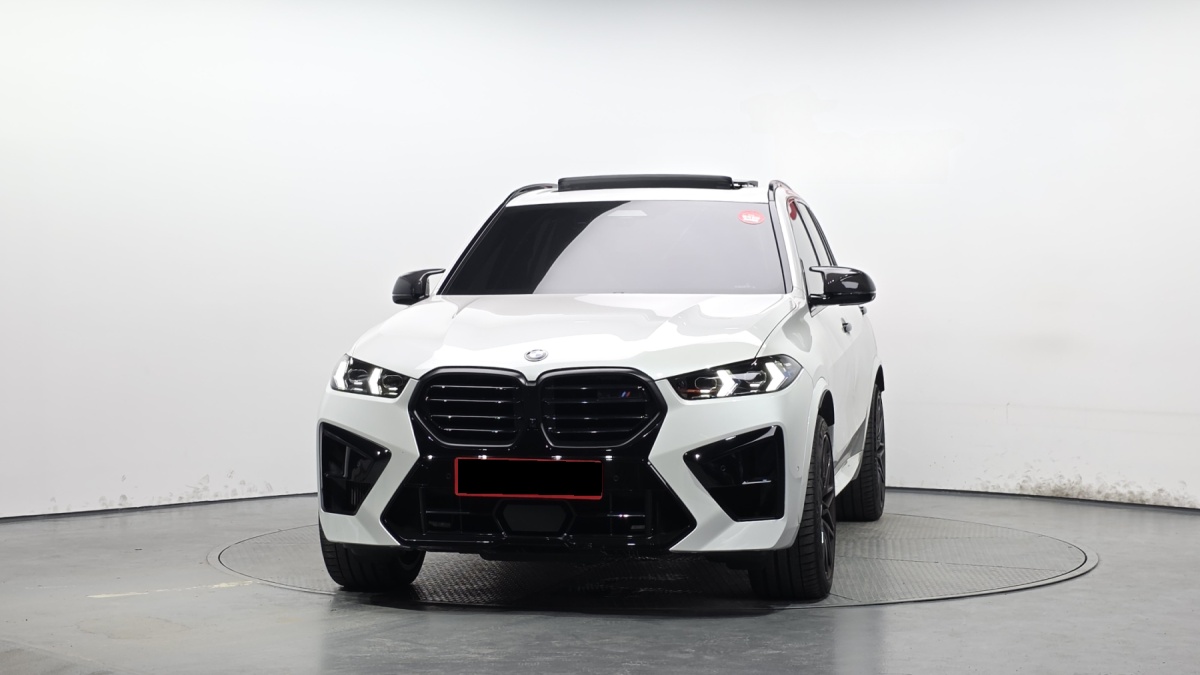 BMW X5 M, 2025 — фото 3 из 12