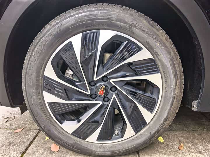 Hongqi HS7 Hybrid, 2024 — фото 4 из 9