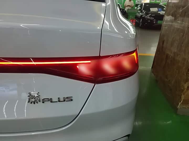 BYD Qin Plus, 2025 — фото 8 из 9