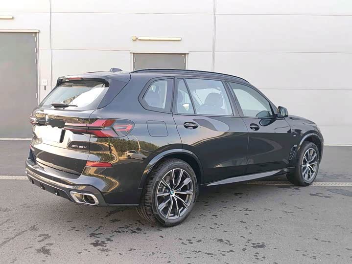 BMW X5, 2025 — фото 6 из 9